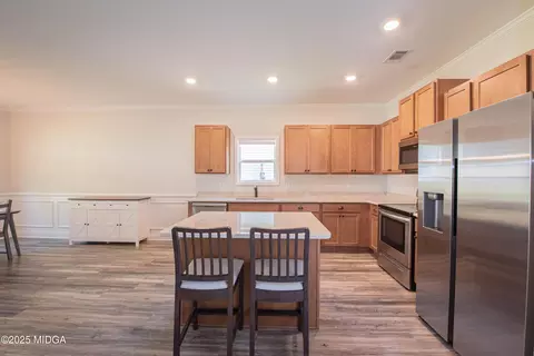 Kitchen - 754 Natures Walk, Gray, GA 31032 photo 3 of 4