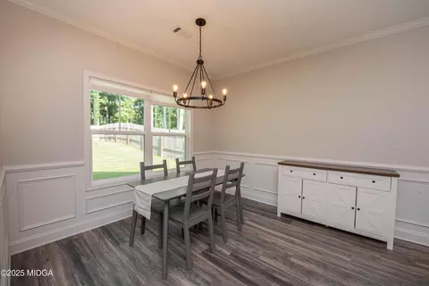 Dining - 754 Natures Walk, Gray, GA 31032 photo 1 of 2