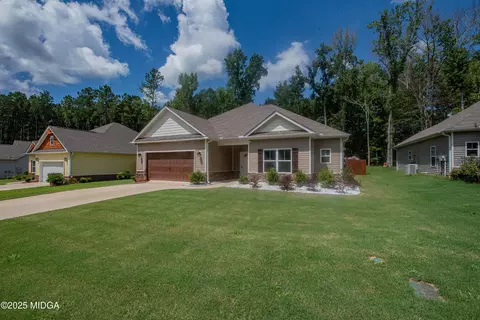 Exterior - 754 Natures Walk, Gray, GA 31032 photo 3 of 6
