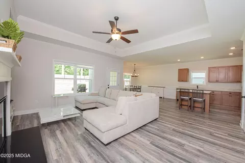 Living - 754 Natures Walk, Gray, GA 31032 photo 2 of 3