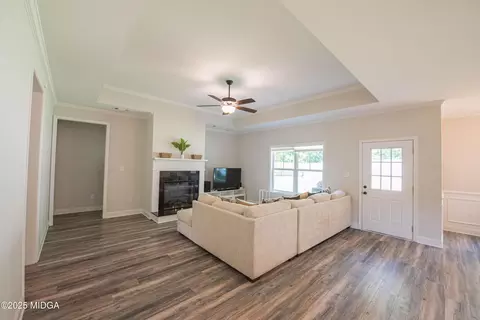 Living - 754 Natures Walk, Gray, GA 31032 photo 1 of 3