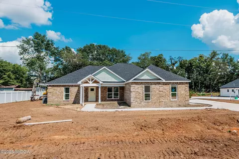 328 Browning Pointe Rd, Macon, GA 31216