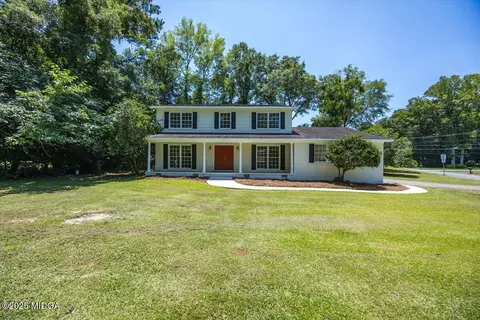 3096 Stuart Dr, Macon, GA 31204