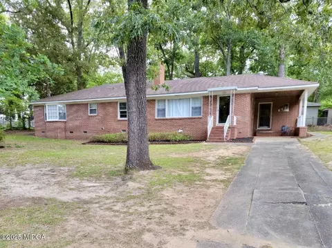 104 Terrell St, Warner Robins, GA 31088