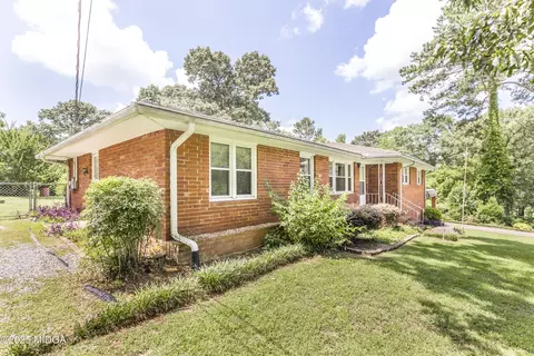 101 Spring St, Warner Robins, GA 31088 photo 2