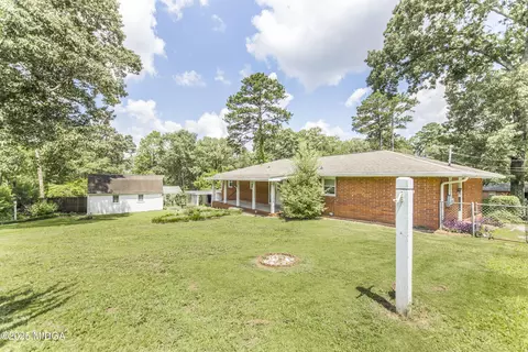 101 Spring St, Warner Robins, GA 31088 photo 22