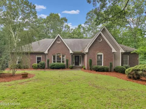 507 N Green Cir, Mcdonough, GA 30252