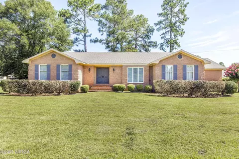 220 Beverly Rd, Fort Valley, GA 31030