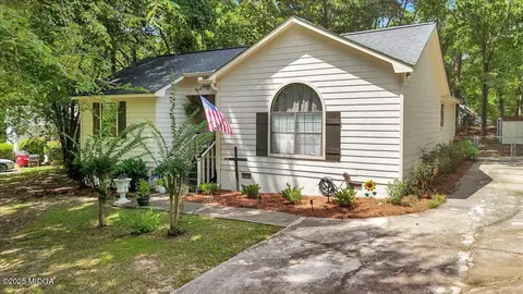 512 Bristle Cone Dr, Macon, GA 31220