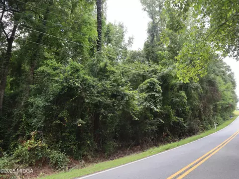 5524 Bankston Lake Rd, Macon, GA 31216