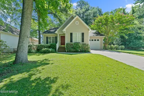 605 Brooks St, Macon, GA 31204