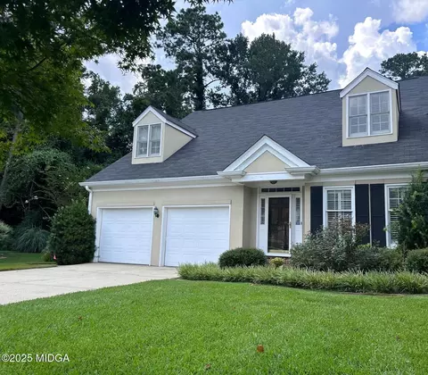 131 Brookstone Ln, Macon, GA 31210