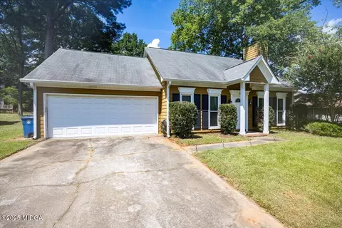 117 Chadwick Dr, Macon, GA 31210