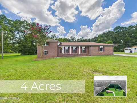4009 Rogers Rd, Lizella, GA 31052