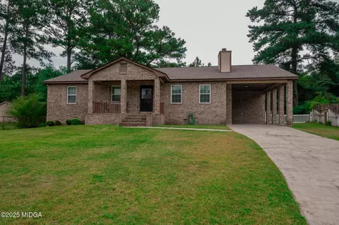 2940 Springmeadow Dr, Macon, GA 31206
