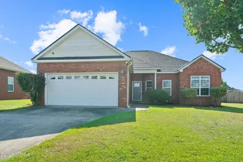 102 Bellshill Ct, Warner Robins, GA 31088