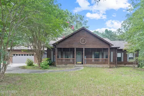 361 Christian Rd, Juliette, GA 31046