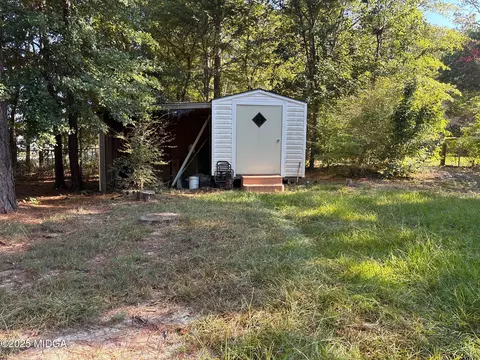 Exterior - 137 Alview Dr, Macon, GA 31206 photo 3 of 3