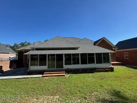 Exterior - 110 Hampton Pointe Pointe, Warner Robins, GA 31088 photo 4 of 4