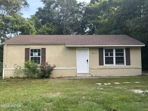 3873 Andrews Dr, Macon, GA 31206