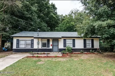 3867 Lindwood Dr, Macon, GA 31206