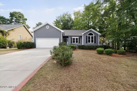 139 Ashford Trace Ln, Macon, GA 31210
