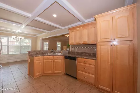 Kitchen - 303 Vanessa Dr, Centerville, GA 31028 photo 1 of 4