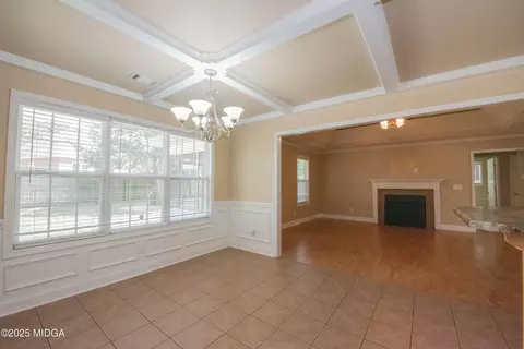 Living - 303 Vanessa Dr, Centerville, GA 31028 photo 4 of 4