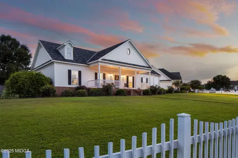210 Silk Tree Trce, Kathleen, GA 31047