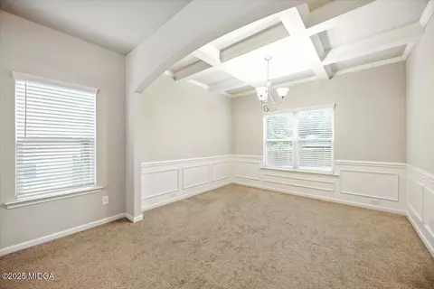 196 Amelia Dr, Byron, GA 31008 photo 3