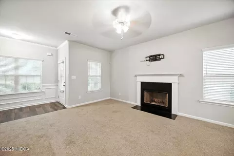 196 Amelia Dr, Byron, GA 31008 photo 6