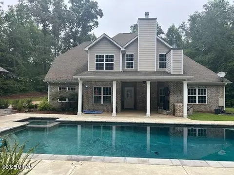Exterior - 130 Laurel Rdg, Forsyth, GA 31029 photo 3 of 5