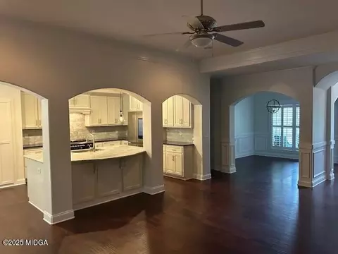 Entry Way - 130 Laurel Rdg, Forsyth, GA 31029 photo 1 of 4