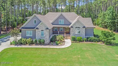 121 Fairway, Forsyth, GA 31029