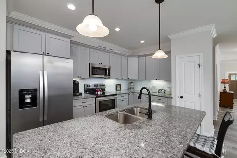 519 Barbara Ct, Forsyth, GA 31029 photo 16