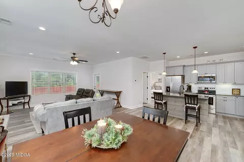 519 Barbara Ct, Forsyth, GA 31029 photo 14