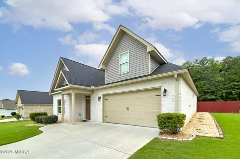 519 Barbara Ct, Forsyth, GA 31029 photo 2