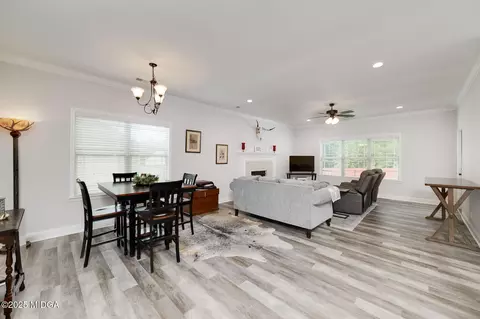 519 Barbara Ct, Forsyth, GA 31029 photo 13