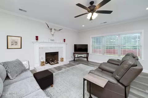 519 Barbara Ct, Forsyth, GA 31029 photo 21