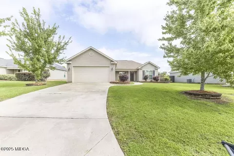 114 Winsted Ct, Perry, GA 31069