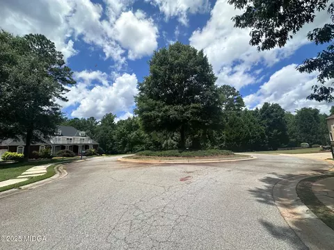731 Latrobe Way, Macon, GA 31220 photo 2