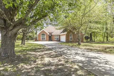 308 Ellis Ct, Macon, GA 31216