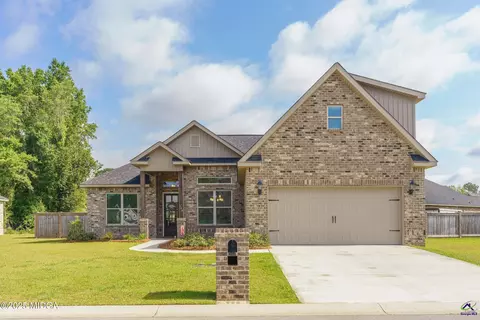 104 Abby Gail Ln, Perry, GA 31069