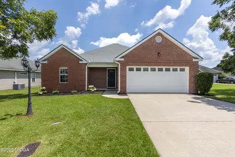 109 Oldfield Ct, Centerville, GA 31028