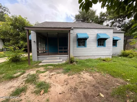569 Villa Esta Cir, Macon, GA 31206