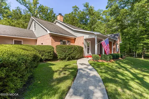 182 Audubon Pl, Macon, GA 31210