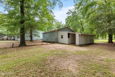 Exterior - 316 Arena Rd, Perry, GA 31069 photo 7 of 39