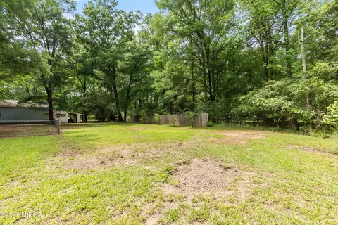 Exterior - 316 Arena Rd, Perry, GA 31069 photo 8 of 39