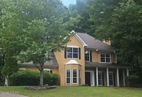 107 Willow Oak Ct, Stockbridge, GA 30281