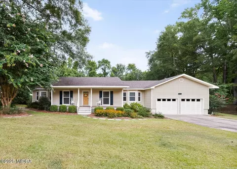 5459 Robie Dr, Macon, GA 31216